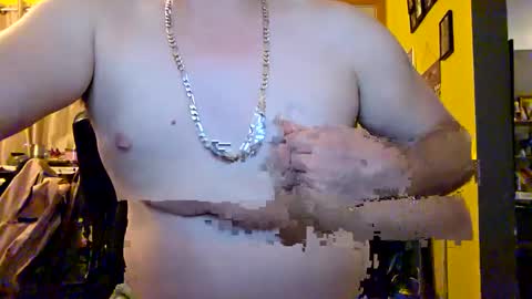 Snapshot of edwardaims_2please chatting on October 7, 3:02 am edwardaims_2please online show from October 7, 3:02 am
