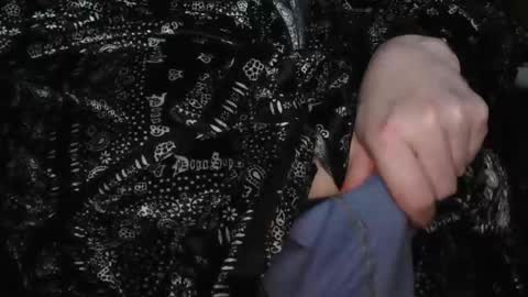 edwardaims_2please online show from December 4, 3:39 am