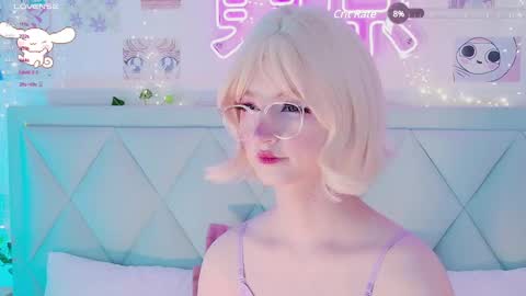 Snapshot of effyevans2 chatting on February 27, 7:19 am - new video where i CUM in BIO online show from February 27, 7:19 am