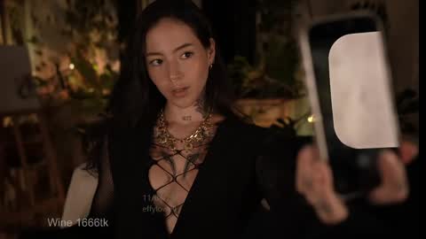 Effy online show from April 12, 1:42 am