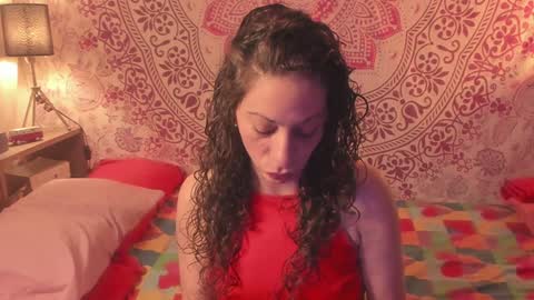 effy online show from February 1, 2:58 am