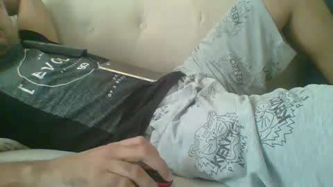 Im momo 35 Egyptian at Dubai online show from January 4, 12:05 pm