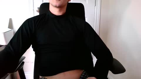 ehhchris online show from April 16, 8:31 pm