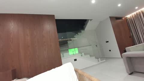 Erik and Alice online show from November 9, 3:54 am