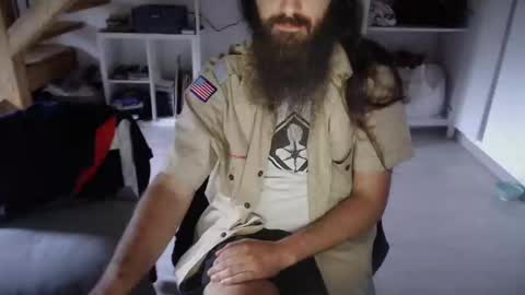 eighthundredeightyeight online show from September 10, 8:04 am