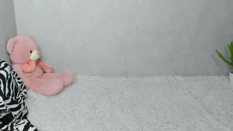 eileenmoores online show from January 31, 8:17 pm