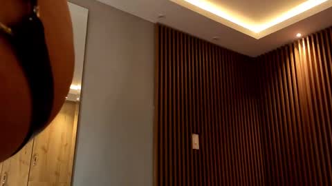 Eilin online show from February 18, 12:28 pm