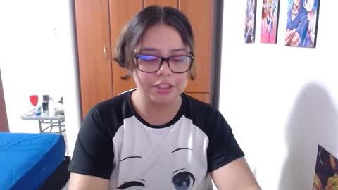 eimy_saenzz online show from October 25, 11:27 pm