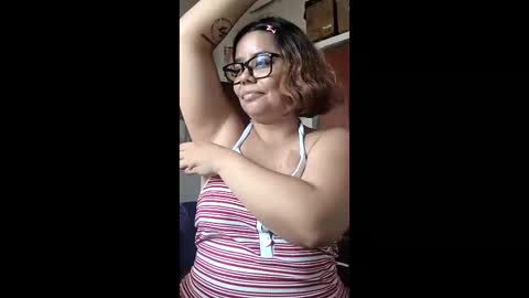 eimy_saenzz online show from February 27, 6:11 pm