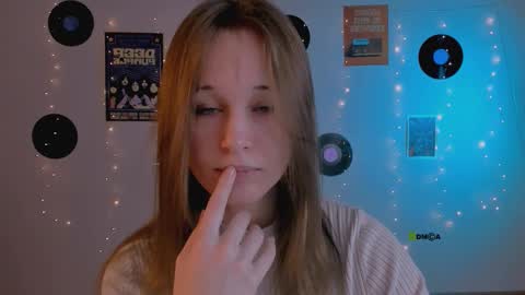 Sweet Eira online show from February 20, 9:44 am