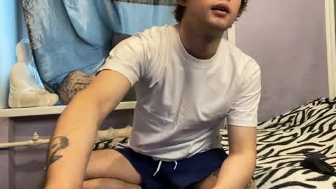 Eitan online show from April 21, 11:06 am