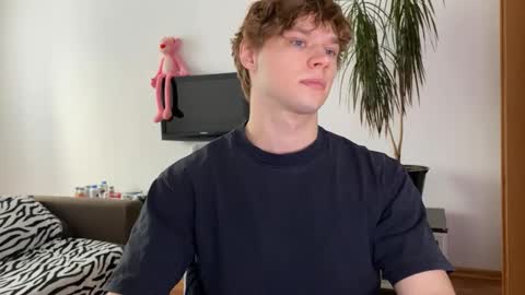 Eitan online show from February 25, 12:27 pm