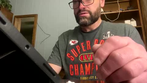 Snapshot of ejbooker11 chatting on January 4, 1:53 pm PiedPiper online show from January 4, 1:53 pm