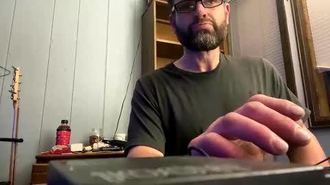 Snapshot of ejbooker11 chatting on September 16, 8:28 am PiedPiper online show from September 16, 8:28 am