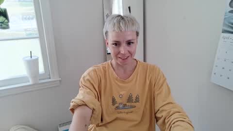 ejrabloom online show from April 2, 8:16 pm