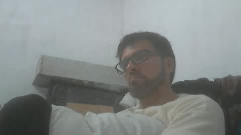 el_principe_veryhot online show from April 14, 5:00 am