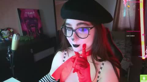 If you like it when I meow give me a thumbs up online show from October 21, 10:20 am