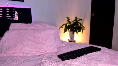 Elaia franco online show from July 28, 3:21 pm