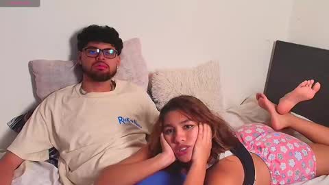 elaine_fenix_ online show from September 22, 3:43 am