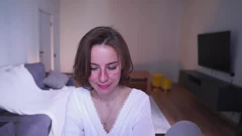 ELA 3 online show from May 23, 6:53 am