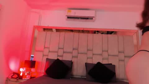 Ela online show from February 27, 1:59 pm