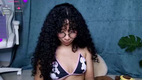 Snapshot of elektra_williams chatting on October 8, 11:32 pm elektra_williams online show from October 8, 11:32 pm