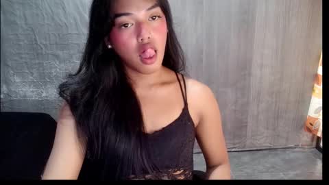 elenacum online show from November 5, 5:42 am