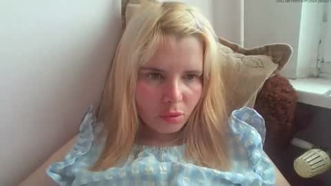 Elena online show from June 4, 3:29 pm