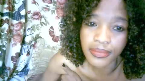 elenah013 online show from February 7, 9:23 am