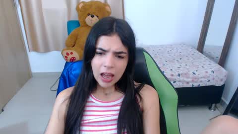 agnes online show from March 3, 5:41 pm