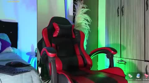 Elian online show from January 10, 1:44 am