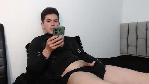 Elian online show from February 25, 11:30 pm