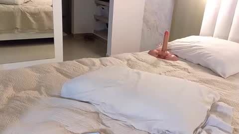 Eliana Bort online show from June 2, 11:18 pm