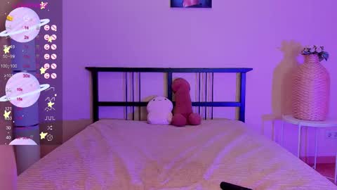 Elise online show from December 3, 1:48 am