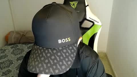 Snapshot of elii_797 chatting on March 12, 6:11 pm bby-santy online show from March 12, 6:11 pm