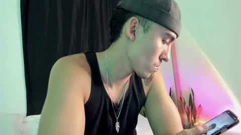 elio_dicaprio online show from November 7, 2:36 am