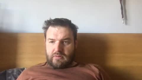 e26 online show from March 25, 11:06 am