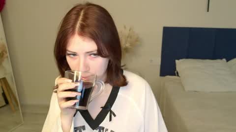 Elis bb online show from April 24, 7:27 pm