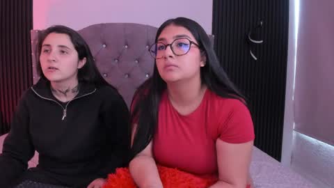 Elisa y Emma online show from April 27, 5:43 pm