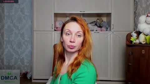 Elise online show from February 19, 6:22 am