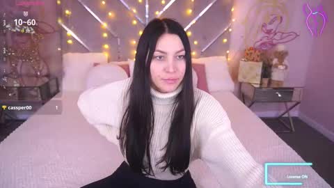 elisevelour online show from January 11, 2:56 pm