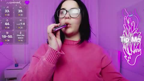 Eliss online show from November 25, 4:50 pm