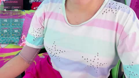 E L I S S A online show from October 12, 1:42 am