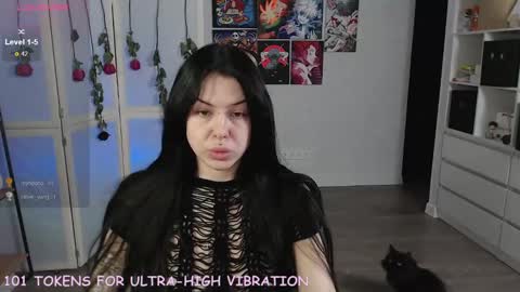 Ari online show from March 12, 4:02 pm