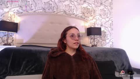 Eliza online show from September 16, 7:39 pm