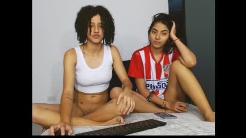 Alejandra online show from April 18, 1:29 am