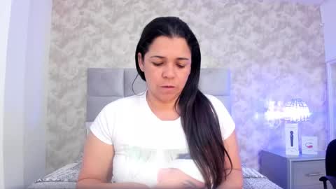 Elizabeth online show from March 6, 7:54 pm