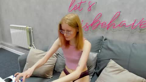 Snapshot of elizabeth_harpper chatting on March 4, 11:29 am Elizabeth online show from March 4, 11:29 am