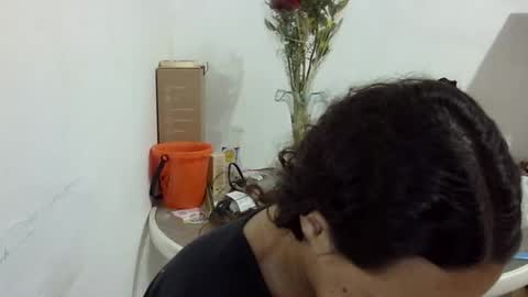 Elizabeth Martinez  online show from November 26, 3:09 pm