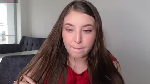 instgram aly leiv17 ---- Im model-independent online show from March 24, 7:20 pm